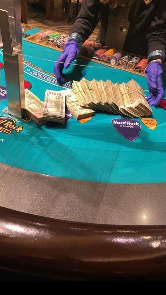 پاکستان کے SlotsPalace Casino کھلاڑیوں کے لیےجیک پاٹ گیم